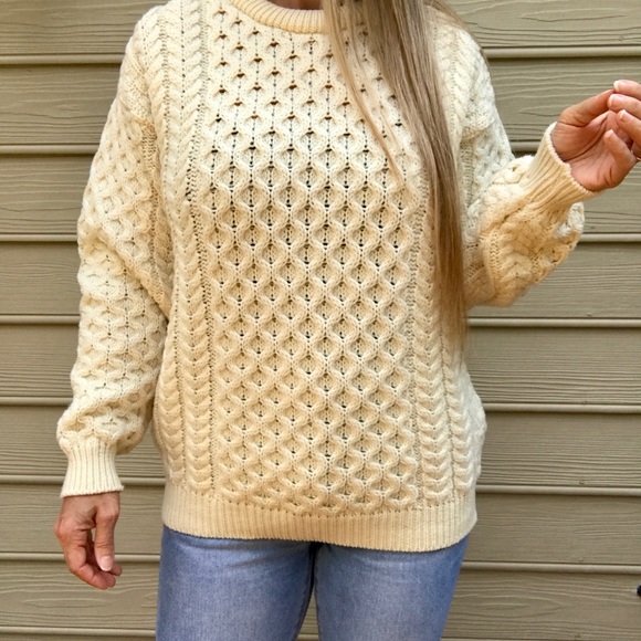 SOLD……Vintage Blarney 100% Wool Sweater Unisex - Picture 7 of 7